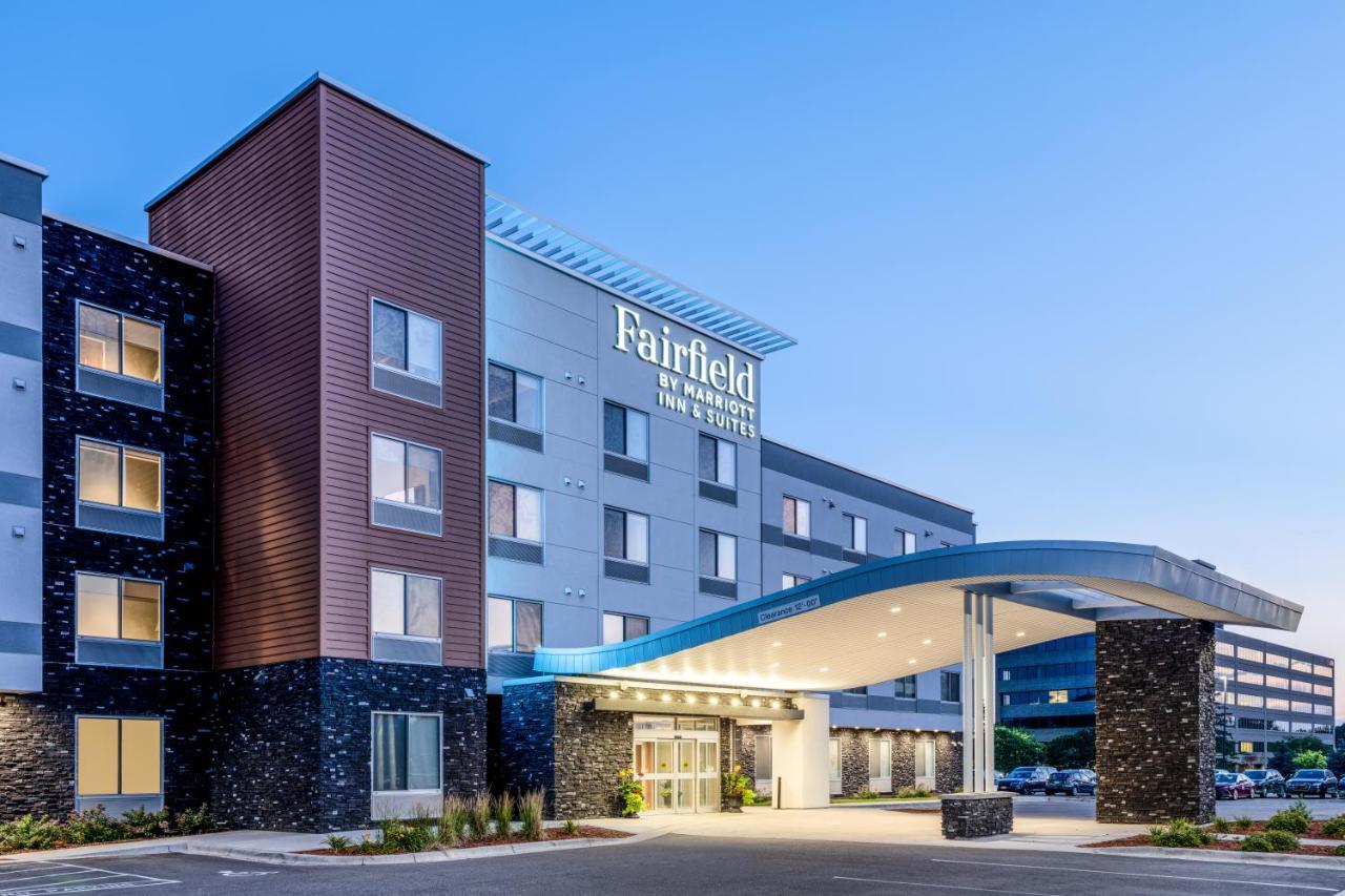 Fairfield Inn & Suites Minneapolis North Brooklyn Center Exterior foto
